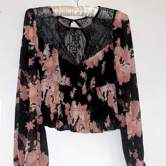 FP Blouse - Picture 7 of 9